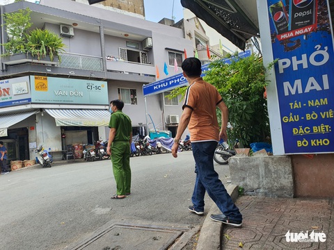 Điều tra vụ nam thanh niên chết trên vũng máu, cơ thể có vết thương - Ảnh 1. Điều tra vụ nam thanh niên chết trên vũng máu, cơ thể có vết thương - Ảnh 1.
