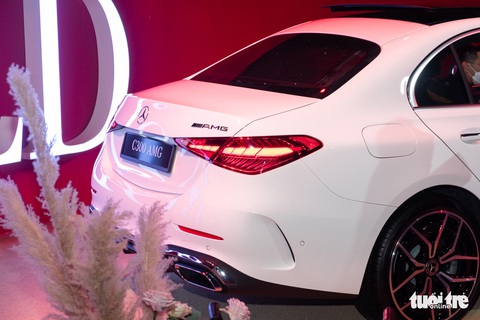 Mercedes-Benz C-Class 2022 ra mắt Việt Nam: Giá cao nhất 2,4 tỉ đồng, như tiểu S-Class - Ảnh 3. Mercedes-Benz C-Class 2022 ra mắt Việt Nam: Giá cao nhất 2,4 tỉ đồng, như tiểu S-Class - Ảnh 3.