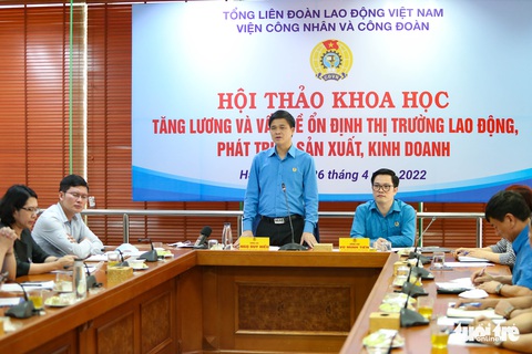 Tăng lương tối thiểu vùng: Chuyên gia nói nên tăng ngay từ 1-7, một số doanh nghiệp tán thành - Ảnh 1. Tăng lương tối thiểu vùng: Chuyên gia nói nên tăng ngay từ 1-7, một số doanh nghiệp tán thành - Ảnh 1.