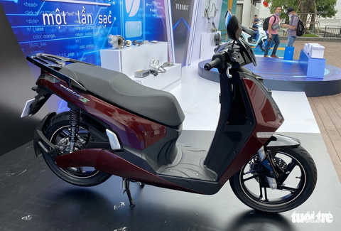 VinFast ra mắt cùng lúc 5 xe máy điện: Giá từ 22 triệu đồng, đi được gần 200km trong 1 lần sạc - Ảnh 13. VinFast ra mắt cùng lúc 5 xe máy điện: Giá từ 22 triệu đồng, đi được gần 200km trong 1 lần sạc - Ảnh 13.