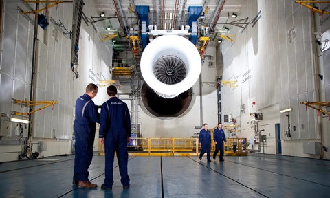 10 quy tắc nhân viên Rolls-Royce phải tuân thủ: Không bè cánh, không trang điểm - Ảnh 2. 10 quy tắc nhân viên Rolls-Royce phải tuân thủ: Không bè cánh, không trang điểm - Ảnh 2.