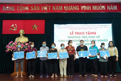 Gangwhoo phối hợp tổ chức cuộc thi ‘Nụ Cười Trăng Khuyết’ cho người cao tuổi - Ảnh 4. Gangwhoo phối hợp tổ chức cuộc thi ‘Nụ Cười Trăng Khuyết’ cho người cao tuổi - Ảnh 4.