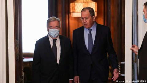 ĐỌC NHANH 26-4: Tổng thư ký LHQ tới Nga, tìm cách chấm dứt xung đột ở Ukraine càng sớm càng tốt - Ảnh 1. ĐỌC NHANH 26-4: Tổng thư ký LHQ tới Nga, tìm cách chấm dứt xung đột ở Ukraine càng sớm càng tốt - Ảnh 1.