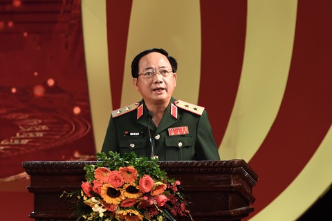 Trao giải cuộc thi viết về bảo vệ nền tảng tư tưởng của Đảng trong tình hình mới - Ảnh 2. Trao giải cuộc thi viết về bảo vệ nền tảng tư tưởng của Đảng trong tình hình mới - Ảnh 2.