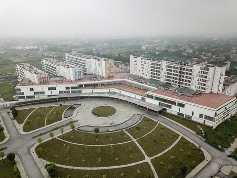 Cảnh hoang vắng hai cơ sở bệnh viện Bạch Mai, Việt Đức ngàn tỉ khánh thành rồi… đóng cửa - Ảnh 3. Cảnh hoang vắng hai cơ sở bệnh viện Bạch Mai, Việt Đức ngàn tỉ khánh thành rồi… đóng cửa - Ảnh 3.