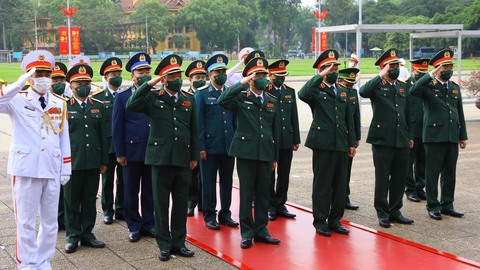Lãnh đạo Đảng, Nhà nước vào lăng viếng Chủ tịch Hồ Chí Minh - Ảnh 5. Lãnh đạo Đảng, Nhà nước vào lăng viếng Chủ tịch Hồ Chí Minh - Ảnh 5.
