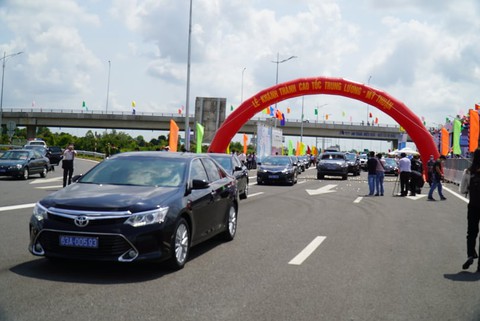 Khánh thành cao tốc Trung Lương - Mỹ Thuận sau 13 năm khởi công - Ảnh 6. Khánh thành cao tốc Trung Lương - Mỹ Thuận sau 13 năm khởi công - Ảnh 6.