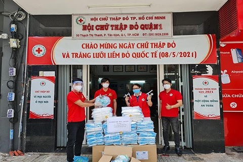 Hoạt động thiện nguyện - Nét đẹp trong văn hóa doanh nghiệp của Đại Hùng Thịnh - Ảnh 1. Hoạt động thiện nguyện - Nét đẹp trong văn hóa doanh nghiệp của Đại Hùng Thịnh - Ảnh 1.