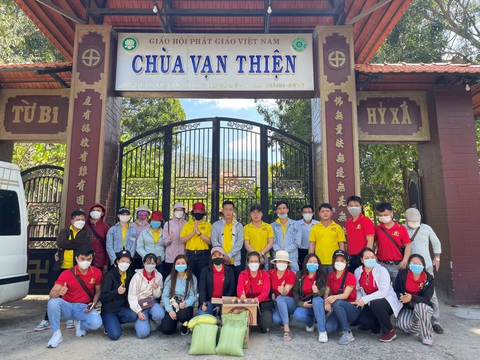 Hoạt động thiện nguyện - Nét đẹp trong văn hóa doanh nghiệp của Đại Hùng Thịnh - Ảnh 5. Hoạt động thiện nguyện - Nét đẹp trong văn hóa doanh nghiệp của Đại Hùng Thịnh - Ảnh 5.
