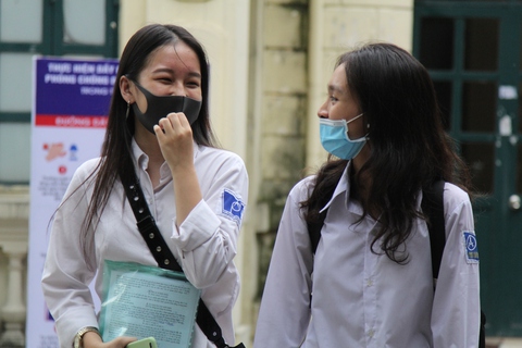 Thí sinh bỏ dở kỳ thi vì ốm sẽ được xét đặc cách tốt nghiệp THPT - Ảnh 1. Thí sinh bỏ dở kỳ thi vì ốm sẽ được xét đặc cách tốt nghiệp THPT - Ảnh 1.