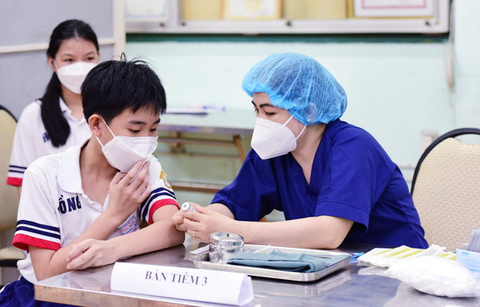 Tin COVID-19 chiều 27-4: Cả nước còn 624 ca phải thở oxy, 5 ca tử vong - Ảnh 1. Tin COVID-19 chiều 27-4: Cả nước còn 624 ca phải thở oxy, 5 ca tử vong - Ảnh 1.