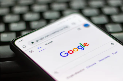 Google sẽ xóa các kết quả tìm kiếm có địa chỉ nhà, số điện thoại, email - Ảnh 1. Google sẽ xóa các kết quả tìm kiếm có địa chỉ nhà, số điện thoại, email - Ảnh 1.