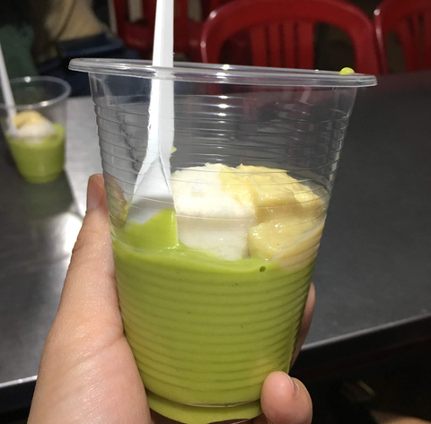 Người nước ngoài kêu sinh tố bơ kỳ kỳ, người Đắk Lắk còn ăn bơ chấm nước mắm với cơm - Ảnh 5. Người nước ngoài kêu sinh tố bơ kỳ kỳ, người Đắk Lắk còn ăn bơ chấm nước mắm với cơm - Ảnh 5.