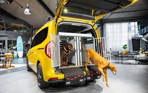 Mercedes-Benz T-Class ra mắt: MPV hạng sang ngang cỡ Toyota Veloz Cross - Ảnh 8.
