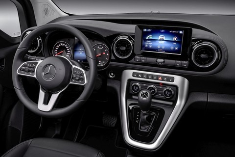 Mercedes-Benz T-Class ra mắt: MPV hạng sang ngang cỡ Toyota Veloz Cross - Ảnh 3. Mercedes-Benz T-Class ra mắt: MPV hạng sang ngang cỡ Toyota Veloz Cross - Ảnh 3.
