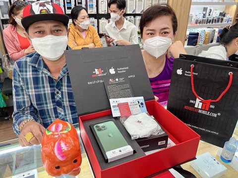 Hàng điện máy, công nghệ đầy đủ, sẵn sàng trong dịp lễ - Ảnh 2. Hàng điện máy, công nghệ đầy đủ, sẵn sàng trong dịp lễ - Ảnh 2.