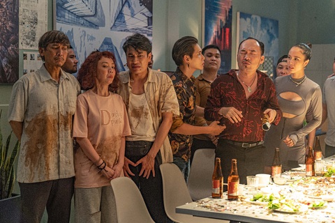 Nghề siêu dễ: Chuyện xóm lao động vừa hài hước vừa cảm động - Ảnh 3. Nghề siêu dễ: Chuyện xóm lao động vừa hài hước vừa cảm động - Ảnh 3.