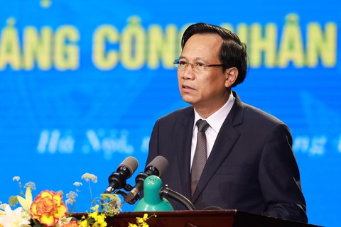 Năm 2021 vẫn còn gần 800 người chết vì tai nạn lao động - Ảnh 1. Năm 2021 vẫn còn gần 800 người chết vì tai nạn lao động - Ảnh 1.