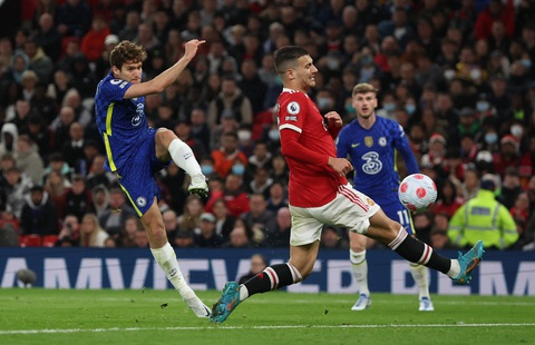 Ronaldo lại tỏa sáng, Man Utd thoát thua trước Chelsea - Ảnh 3. Ronaldo lại tỏa sáng, Man Utd thoát thua trước Chelsea - Ảnh 3.