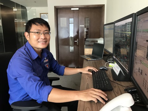 Bộ sưu tập sáng kiến của người thợ điện trẻ - Ảnh 1. Bộ sưu tập sáng kiến của người thợ điện trẻ - Ảnh 1.