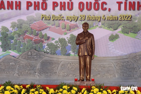 Động thổ xây dựng tượng đài Bác Hồ ở Phú Quốc - Ảnh 2. Động thổ xây dựng tượng đài Bác Hồ ở Phú Quốc - Ảnh 2.