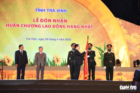 Chủ tịch Quốc hội: Trà Vinh phải phát triển theo hướng thuận thiên - Ảnh 1. Chủ tịch Quốc hội: Trà Vinh phải phát triển theo hướng thuận thiên - Ảnh 1.