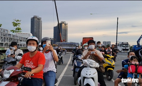 Nghỉ lễ ra cánh đồng diều lộng gió đầy hương vị tuổi thơ - Ảnh 10. Nghỉ lễ ra cánh đồng diều lộng gió đầy hương vị tuổi thơ - Ảnh 10.
