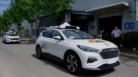 Người dân ở Bắc Kinh hiện có thể đặt taxi không người lái - Ảnh 1. Người dân ở Bắc Kinh hiện có thể đặt taxi không người lái - Ảnh 1.