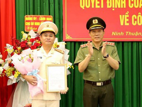 Công an 2 tỉnh Khánh Hòa, Ninh Thuận có tân giám đốc - Ảnh 2. Công an 2 tỉnh Khánh Hòa, Ninh Thuận có tân giám đốc - Ảnh 2.