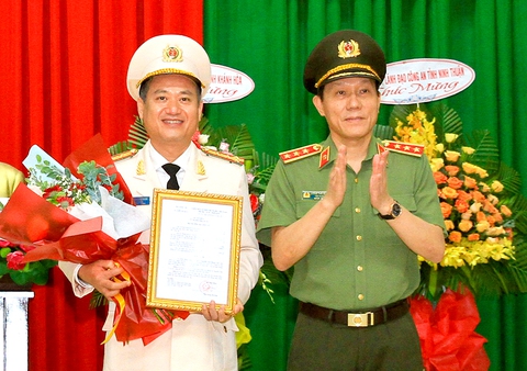 Công an 2 tỉnh Khánh Hòa, Ninh Thuận có tân giám đốc - Ảnh 1. Công an 2 tỉnh Khánh Hòa, Ninh Thuận có tân giám đốc - Ảnh 1.