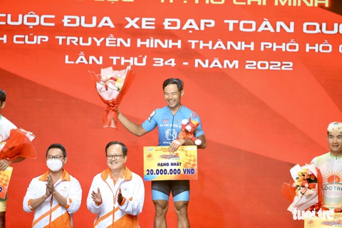 Xe đạp TP.HCM thắng lớn ở Cúp truyền hình TP.HCM - Ảnh 8. Xe đạp TP.HCM thắng lớn ở Cúp truyền hình TP.HCM - Ảnh 8.