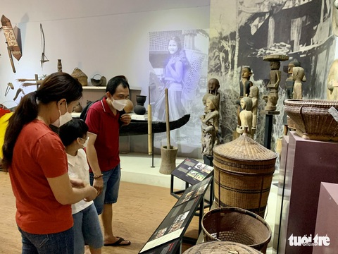 Du lịch tại chỗ tăng mạnh, du khách chọn bảo tàng, di tích lịch sử là điểm đến dịp 30-4 - Ảnh 4. Du lịch tại chỗ tăng mạnh, du khách chọn bảo tàng, di tích lịch sử là điểm đến dịp 30-4 - Ảnh 4.