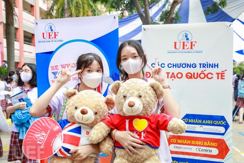 Chương trình cử nhân quốc tế vẫn chứng tỏ sức hút hậu COVID-19 - Ảnh 1. Chương trình cử nhân quốc tế vẫn chứng tỏ sức hút hậu COVID-19 - Ảnh 1.