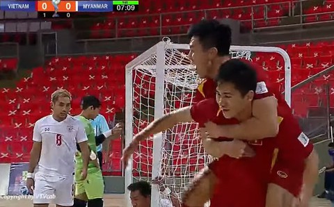 Tuyển Việt Nam bị Myanmar cầm hòa trong ngày ra quân Giải futsal Đông Nam Á - Ảnh 1. Tuyển Việt Nam bị Myanmar cầm hòa trong ngày ra quân Giải futsal Đông Nam Á - Ảnh 1.