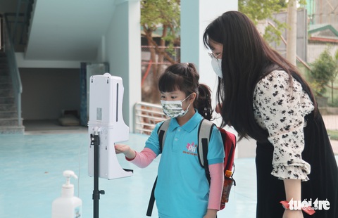 Giáo viên Nghệ An vui mừng đón trẻ đến trường - Ảnh 3. Giáo viên Nghệ An vui mừng đón trẻ đến trường - Ảnh 3.