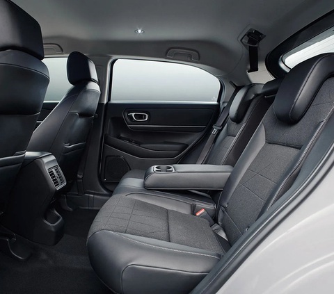 Loạt SUV cỡ B mới sắp bán tại Việt Nam: Honda HR-V lột xác như xe sang - Ảnh 6.