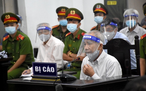 Cựu phó chủ tịch tỉnh Khánh Hòa Đào Công Thiên: ‘Bị khởi tố, tôi rất bất ngờ!’ - Ảnh 1. Cựu phó chủ tịch tỉnh Khánh Hòa Đào Công Thiên: ‘Bị khởi tố, tôi rất bất ngờ!’ - Ảnh 1.