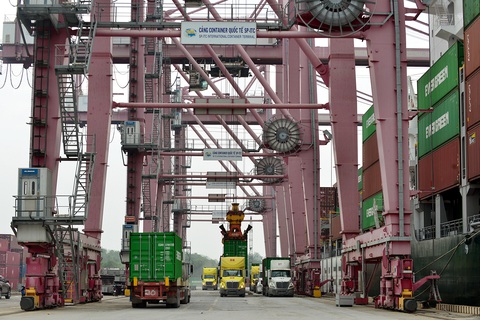 Kiến nghị dừng thu phí hạ tầng cảng biển tại TP.HCM - Ảnh 1. Kiến nghị dừng thu phí hạ tầng cảng biển tại TP.HCM - Ảnh 1.