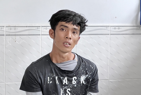Bắt kẻ dùng dao sát hại vợ vì ghen tuông - Ảnh 1. Bắt kẻ dùng dao sát hại vợ vì ghen tuông - Ảnh 1.