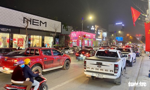 TP Vinh thí điểm phố đi bộ đầu tiên từ tối 8-4 - Ảnh 1. TP Vinh thí điểm phố đi bộ đầu tiên từ tối 8-4 - Ảnh 1.