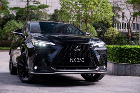Lexus NX 2022 - SUV giá hơn 3 tỉ ra mắt Việt Nam, đấu vua doanh số Mercedes-Benz GLC - Ảnh 5. Lexus NX 2022 - SUV giá hơn 3 tỉ ra mắt Việt Nam, đấu vua doanh số Mercedes-Benz GLC - Ảnh 5.