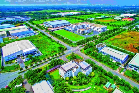 Sôi động bất động sản công nghiệp - Ảnh 1. Sôi động bất động sản công nghiệp - Ảnh 1.