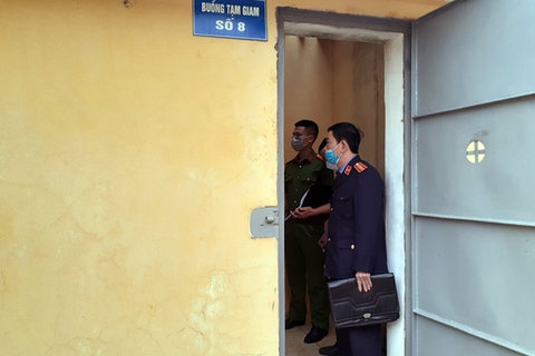 Không phát hiện vi phạm trong vụ nghi phạm tự tử tại phòng tạm giữ - Ảnh 1. Không phát hiện vi phạm trong vụ nghi phạm tự tử tại phòng tạm giữ - Ảnh 1.