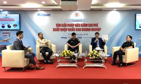 Không dễ kéo giảm chi phí logistics cho doanh nghiệp xuất nhập khẩu - Ảnh 2. Không dễ kéo giảm chi phí logistics cho doanh nghiệp xuất nhập khẩu - Ảnh 2.