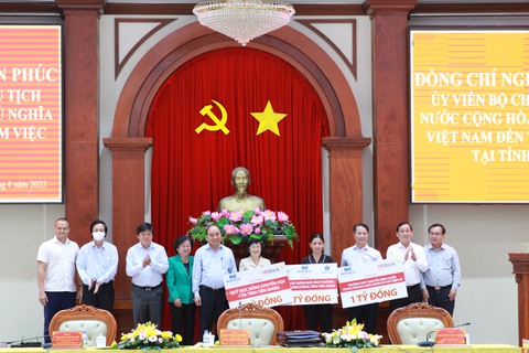 HDBank đẩy mạnh công nghệ số và nông nghiệp công nghệ cao tại Tây Nam Bộ - Ảnh 1. HDBank đẩy mạnh công nghệ số và nông nghiệp công nghệ cao tại Tây Nam Bộ - Ảnh 1.