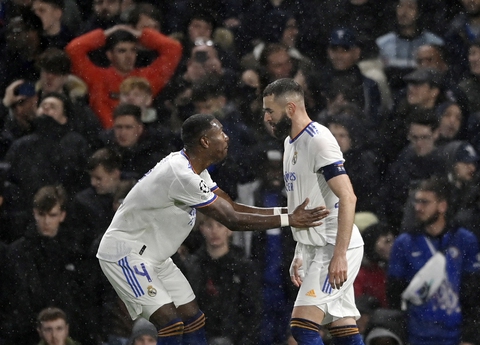 Benzema lập hat-trick đẳng cấp, Real Madrid hạ gục Chelsea - Ảnh 1. Benzema lập hat-trick đẳng cấp, Real Madrid hạ gục Chelsea - Ảnh 1.