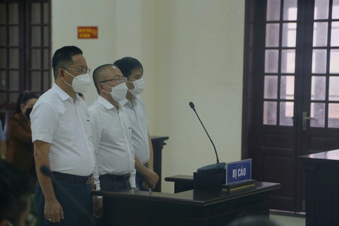 Cựu nhà báo Phan Bùi Bảo Thy bị phạt cải tạo không giam giữ 12 tháng vì nói xấu lãnh đạo - Ảnh 1. Cựu nhà báo Phan Bùi Bảo Thy bị phạt cải tạo không giam giữ 12 tháng vì nói xấu lãnh đạo - Ảnh 1.