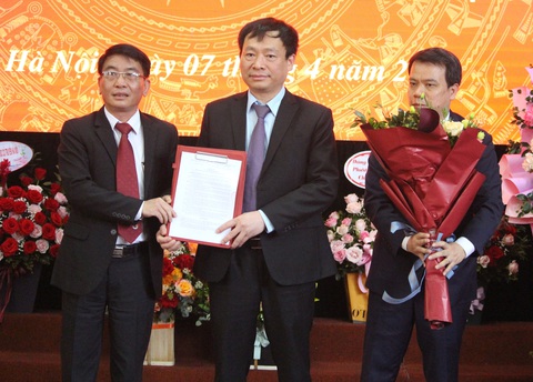 Bệnh viện Tuệ Tĩnh có giám đốc đầu tiên sau hơn 2 năm tự chủ tài chính - Ảnh 1. Bệnh viện Tuệ Tĩnh có giám đốc đầu tiên sau hơn 2 năm tự chủ tài chính - Ảnh 1.