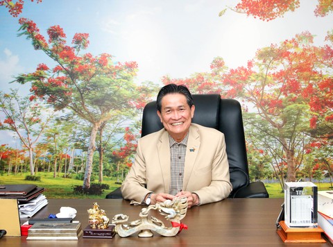 Ông Đặng Văn Thành đăng ký bán gần 10 triệu cổ phiếu SBT - Ảnh 1. Ông Đặng Văn Thành đăng ký bán gần 10 triệu cổ phiếu SBT - Ảnh 1.