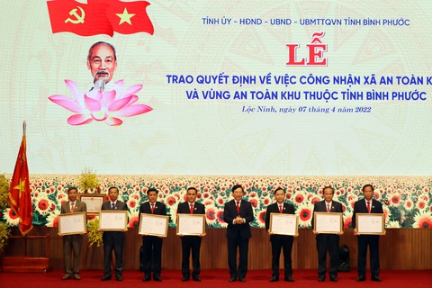Bình Phước: Kỷ niệm 50 năm ngày giải phóng huyện đầu tiên của miền Nam - Ảnh 3. Bình Phước: Kỷ niệm 50 năm ngày giải phóng huyện đầu tiên của miền Nam - Ảnh 3.